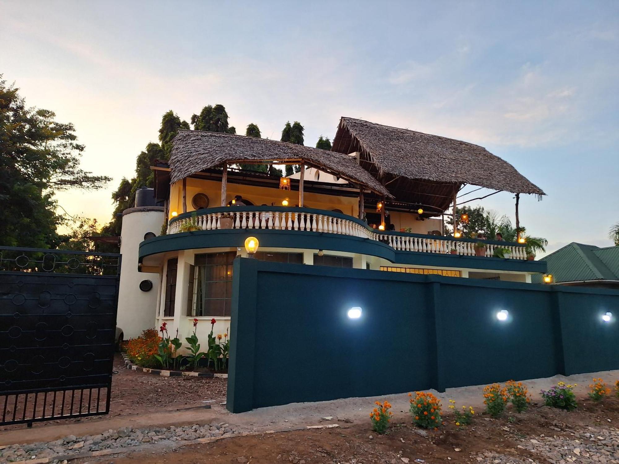 Hill View Garden Hotel Moshi Luaran gambar