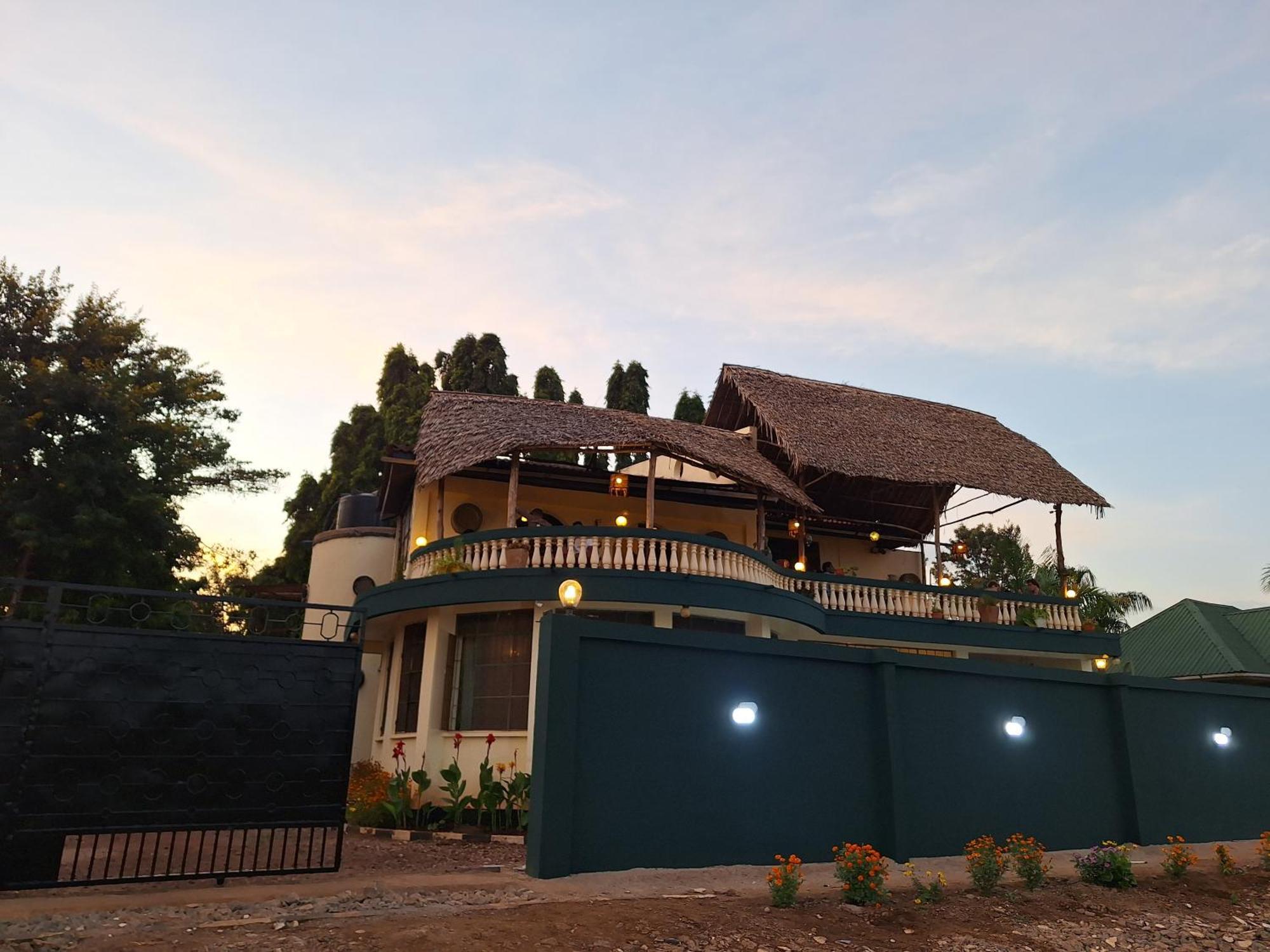 Hill View Garden Hotel Moshi Luaran gambar